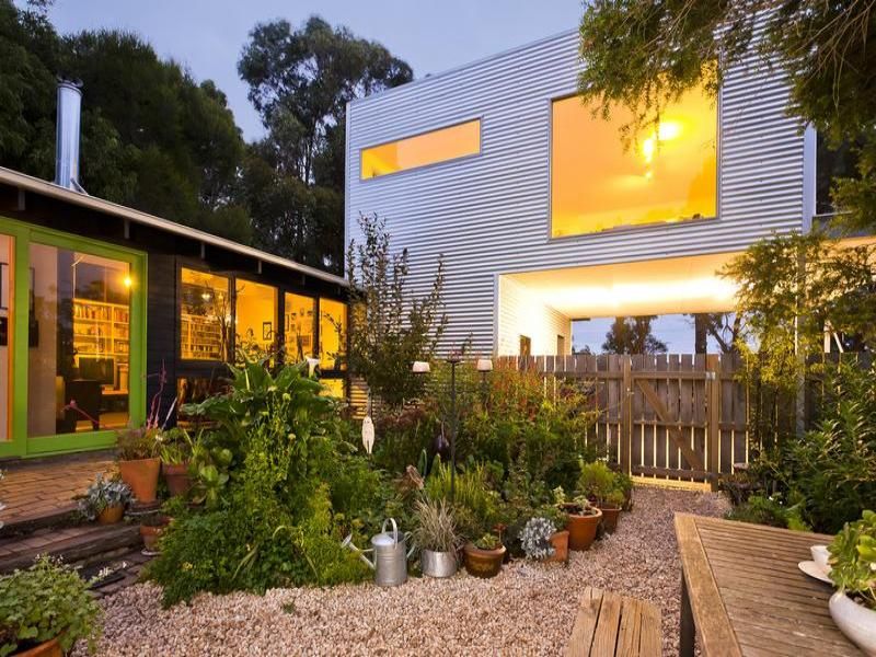 5 Newcomb Street OCEAN GROVE VIC, Ocean Grove - Thumbnail 2