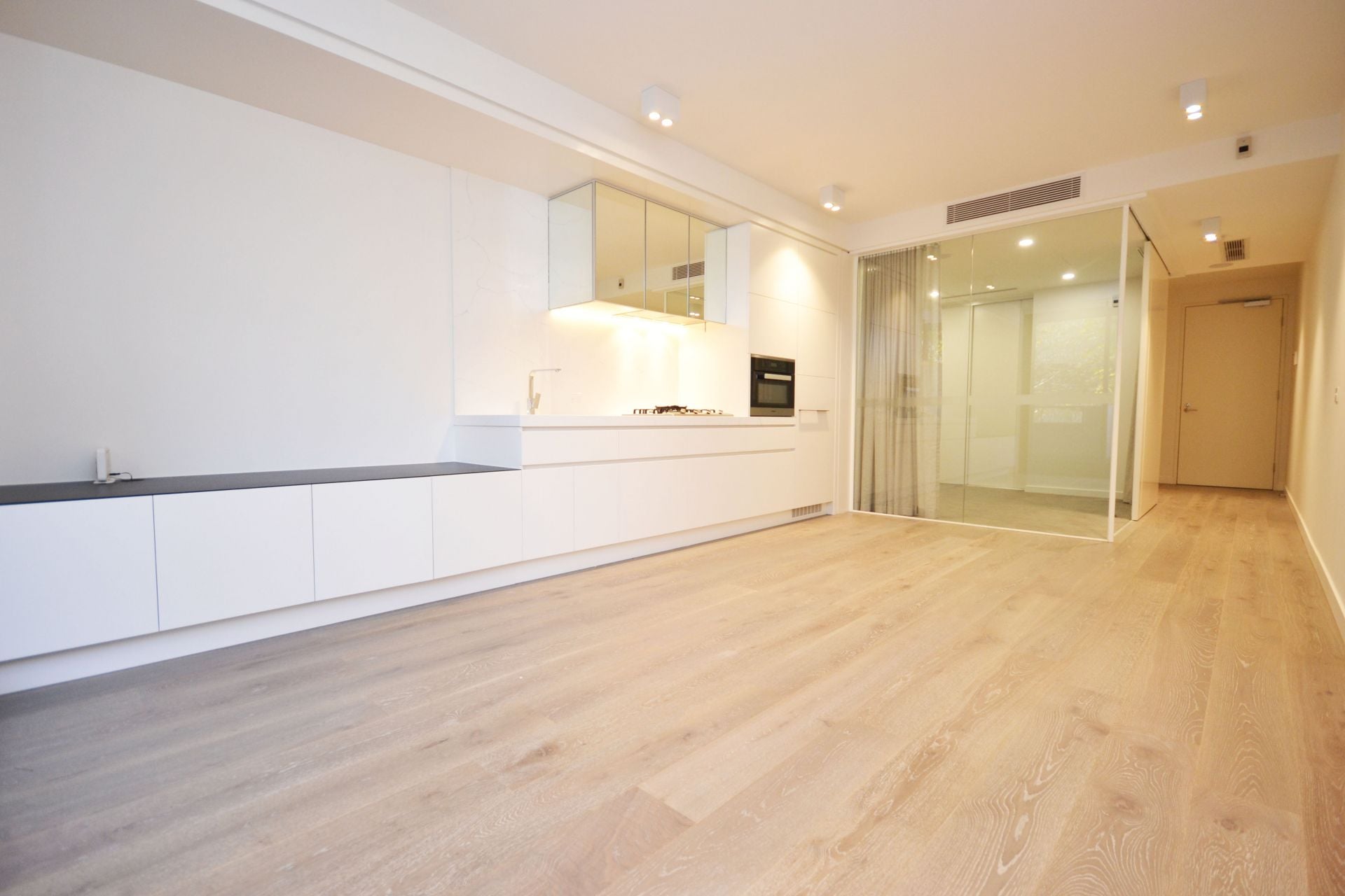 EXQUISITE ELEGANCE IN THE HEART OF SOUTH YARRA