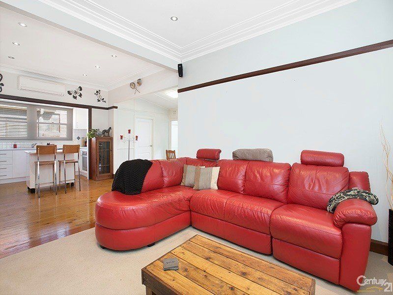 39 Auburn Street, SUTHERLAND, Sutherland - Thumbnail 3