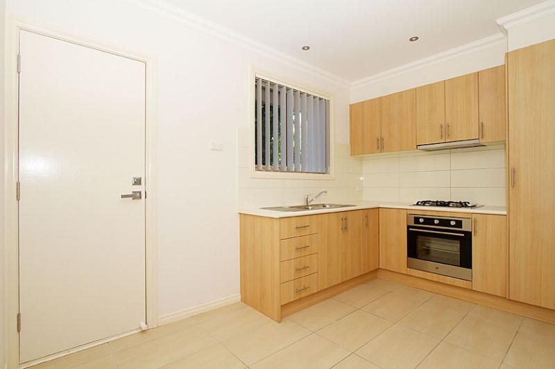 MODERN UNIT, WALKING DISTANCE TO EVERYTHING   *Insp Wed 3rd Sep @ 4:30pm & Sat 6th Sep @ 9:45am*
