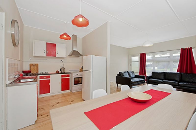 26A Moore Street, Apollo Bay - Thumbnail 4