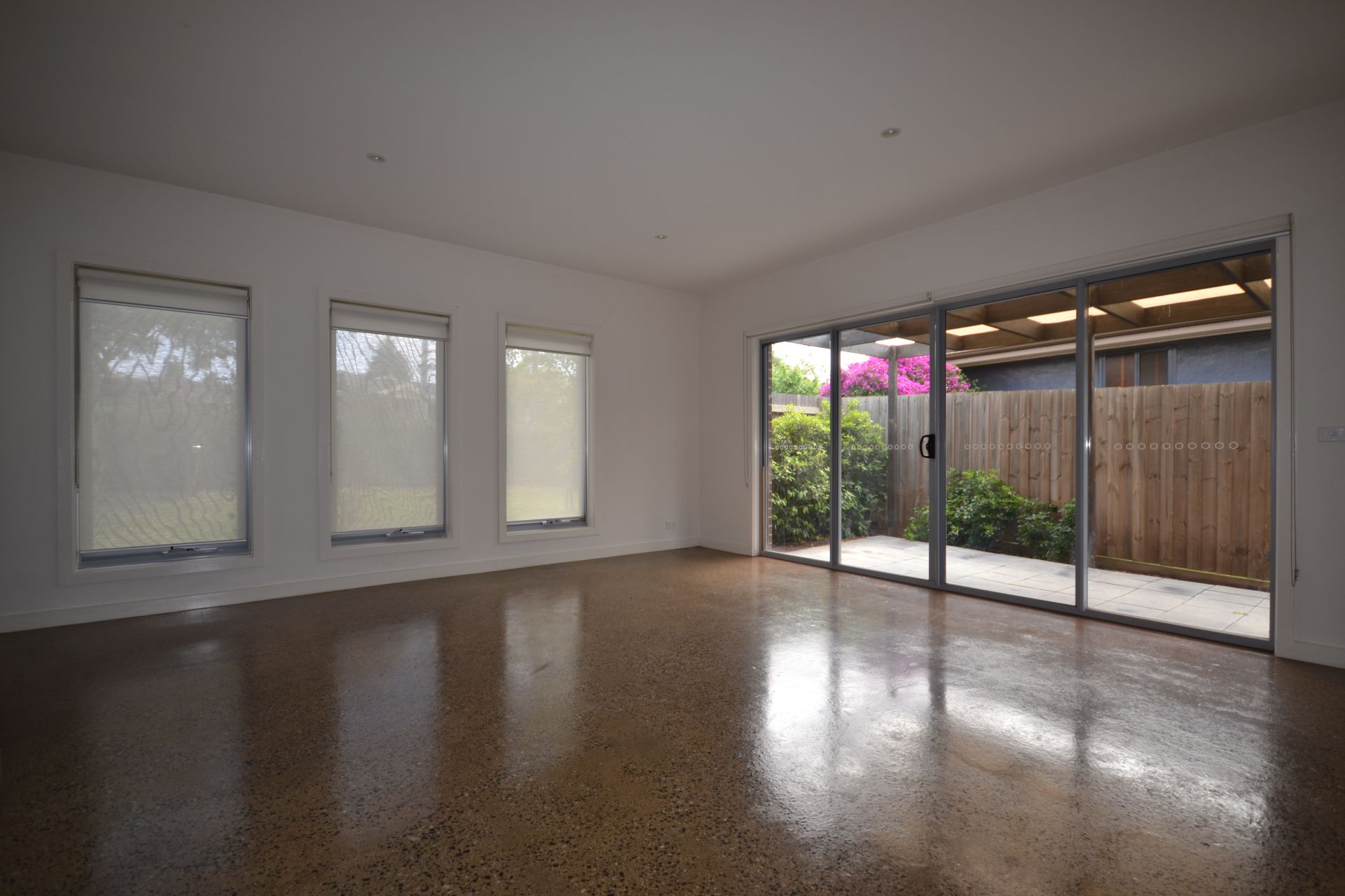 CONTEMPORARY LIVING AT ITS BEST