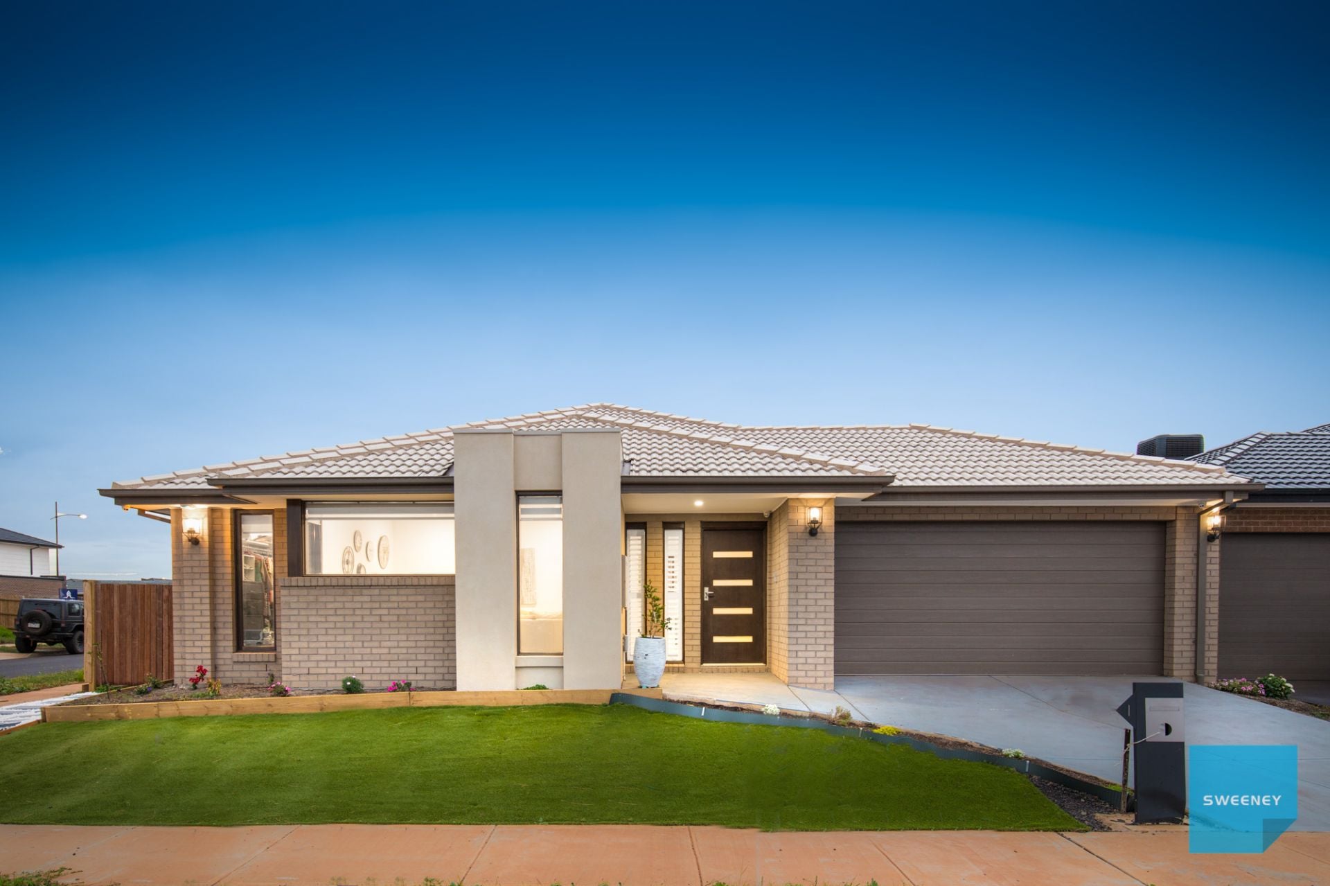 1 Lagoon Drive, Aintree - Thumbnail 2