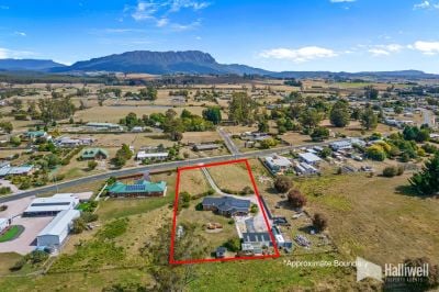 6
 
 
 
  
 
 
 2
 
 
 
  
 
 
 3
 
 
 
 
 
 
 
 205 Main Street, Sheffield TAS 7306, Sheffield - Thumbnail 5