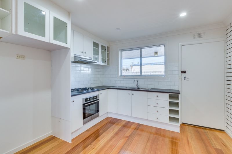 4/12 George Street, Bacchus Marsh - Thumbnail 3