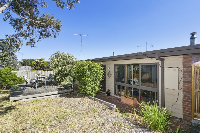 75 Endeavour Drive Ocean Grove VIC, Ocean Grove - Thumbnail 2