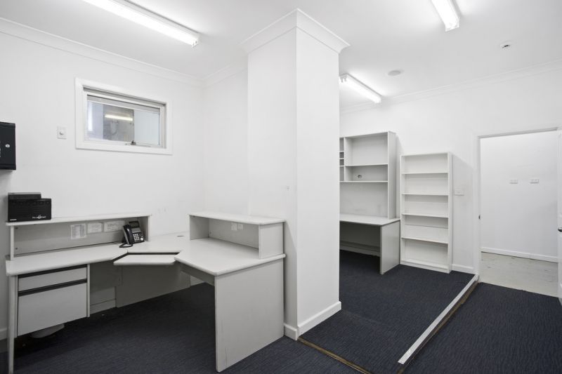 41 Gheringhap Street (Rear, Downes Place), Geelong