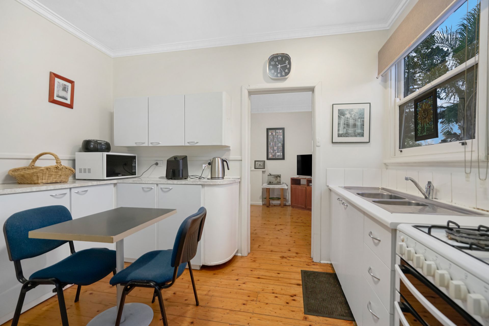 301 Gladstone Street, Golden Point, Golden Point - Thumbnail 7