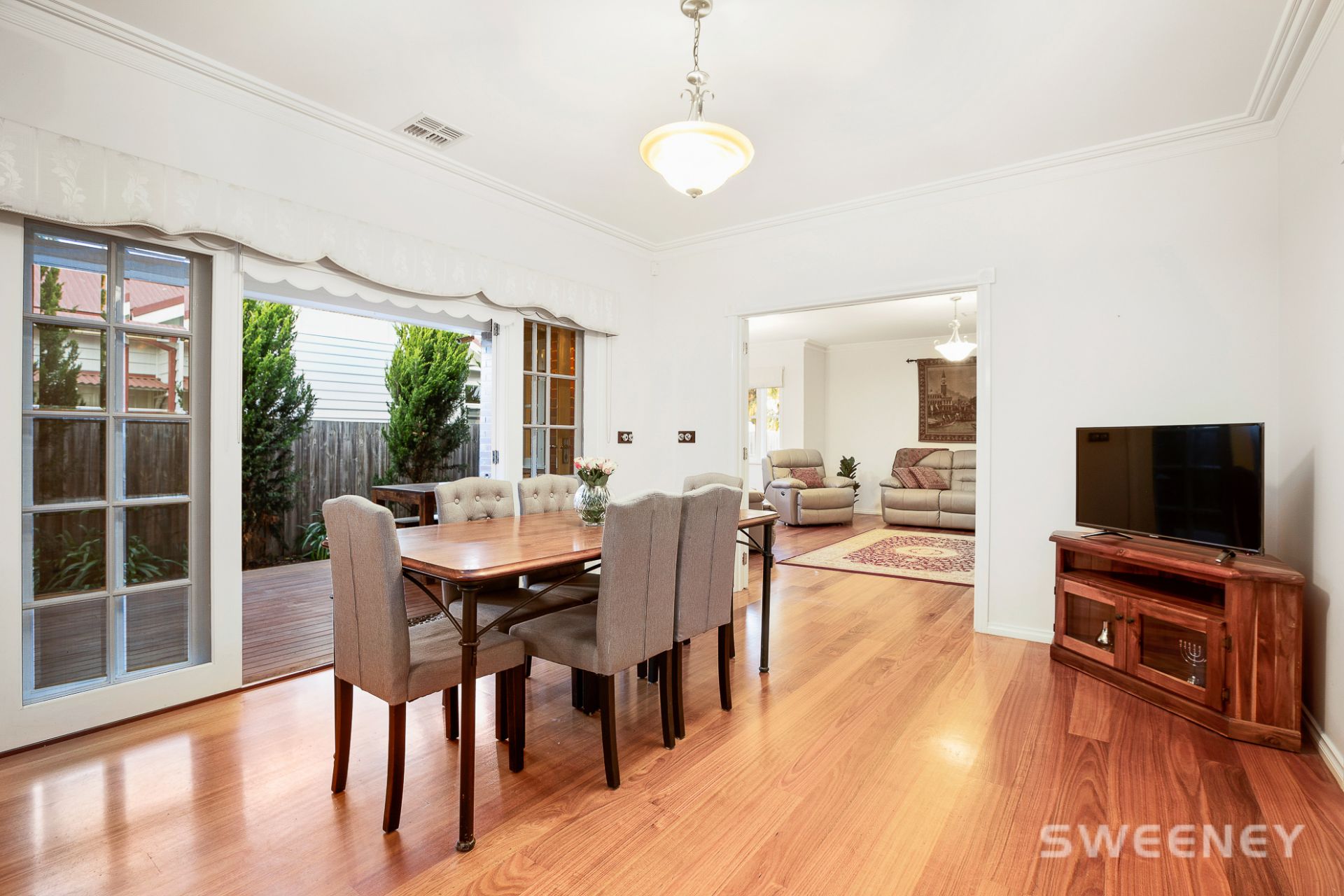 38 Bracken Grove, Altona - Thumbnail 4