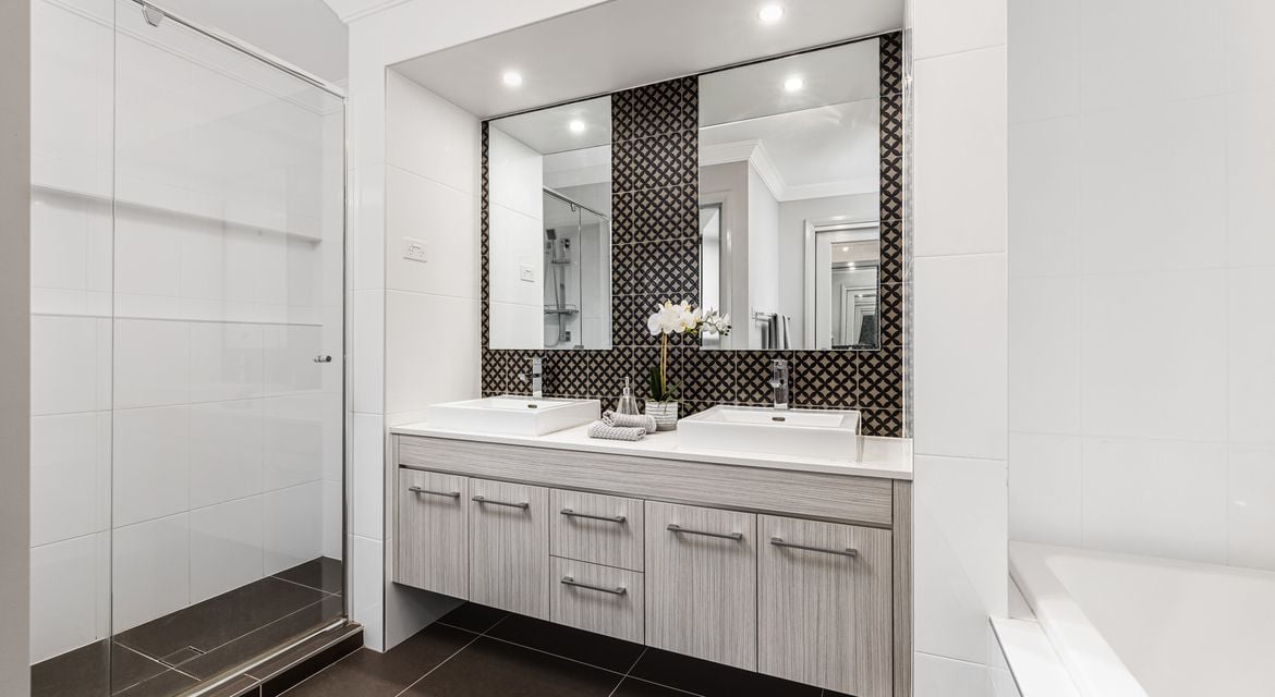 Colebee 43 Oakhill Crescent