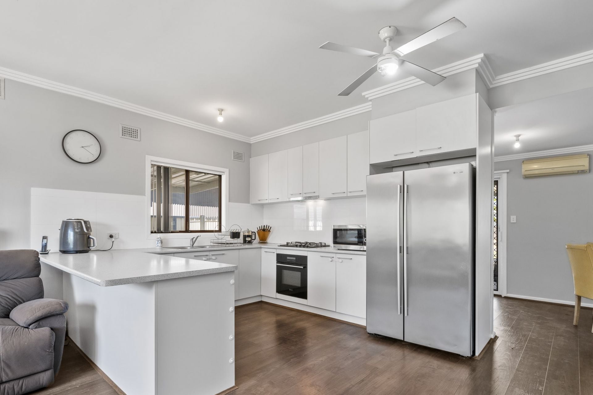 16 Monash Road Blacktown NSW, Blacktown - Thumbnail 2