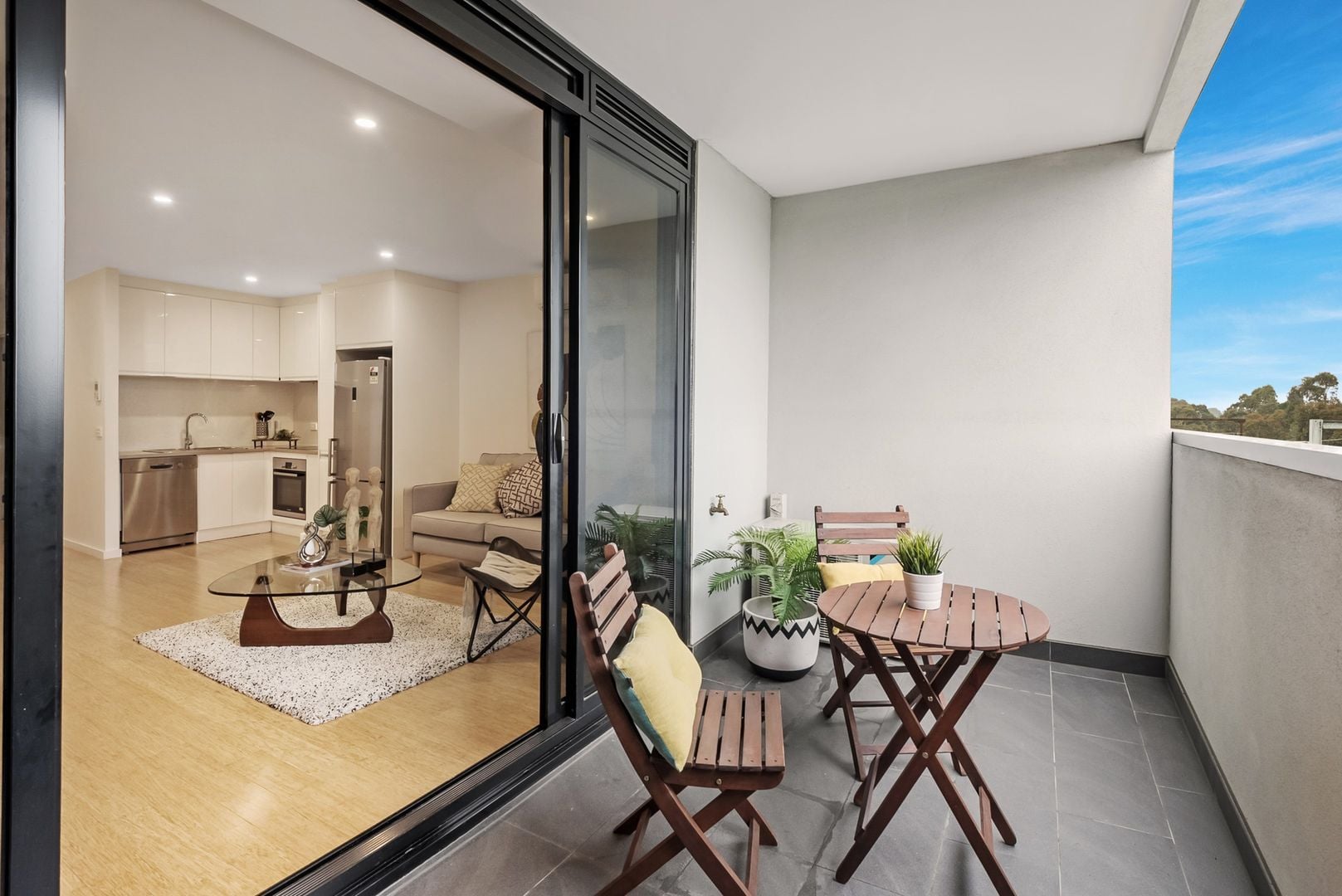 Luxury Reservoir Living - Fully Furnished