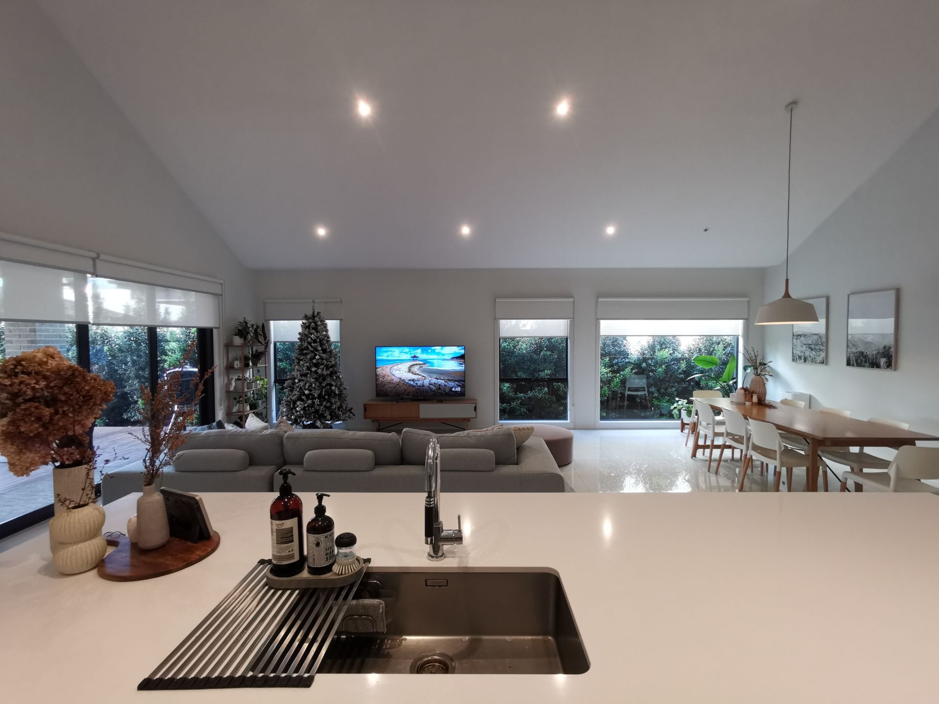 LUXURY LIVING!