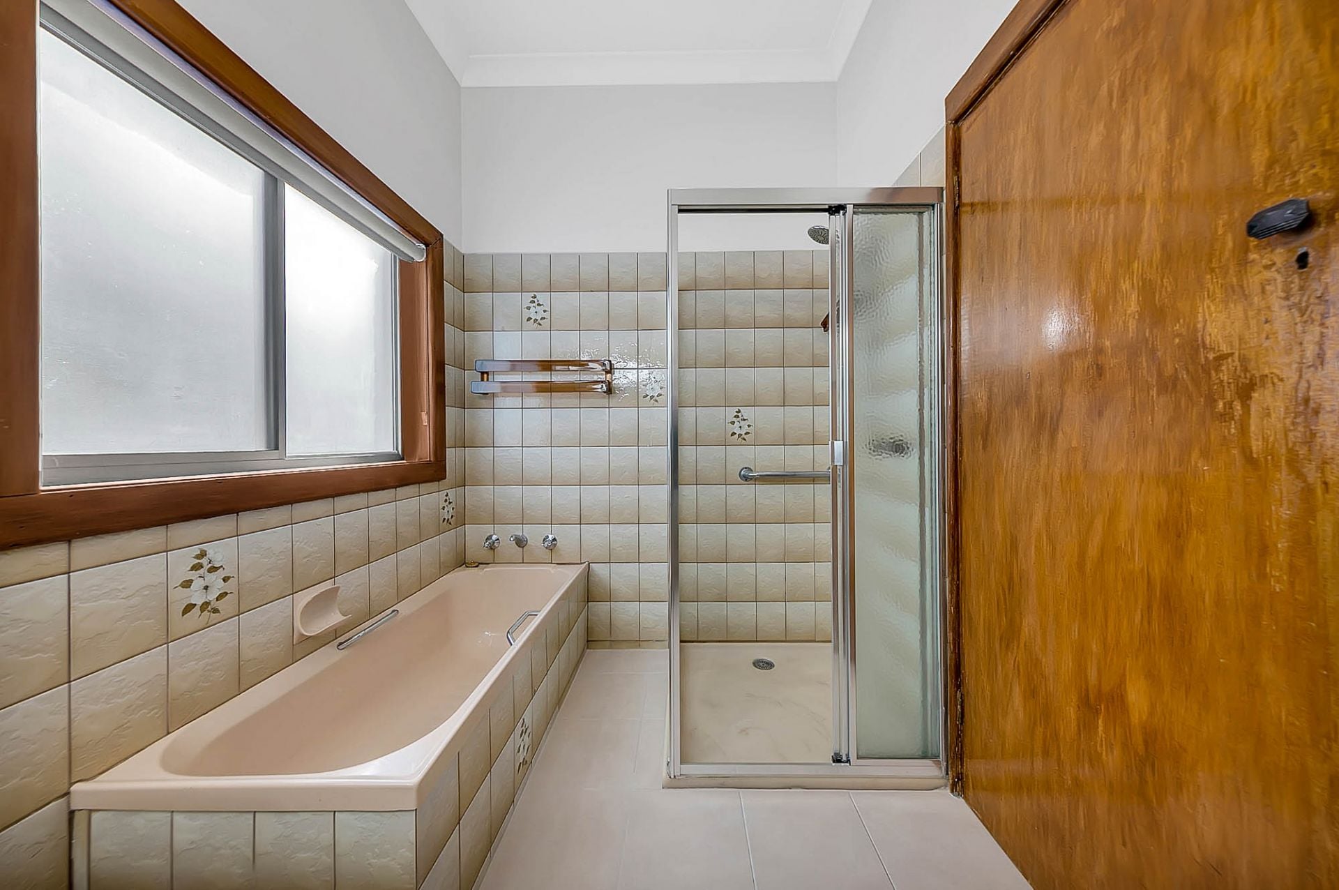 Warm and inviting family home!