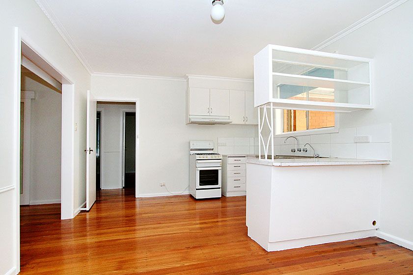 A FAMILY HOME IN A GREAT LOCATION!