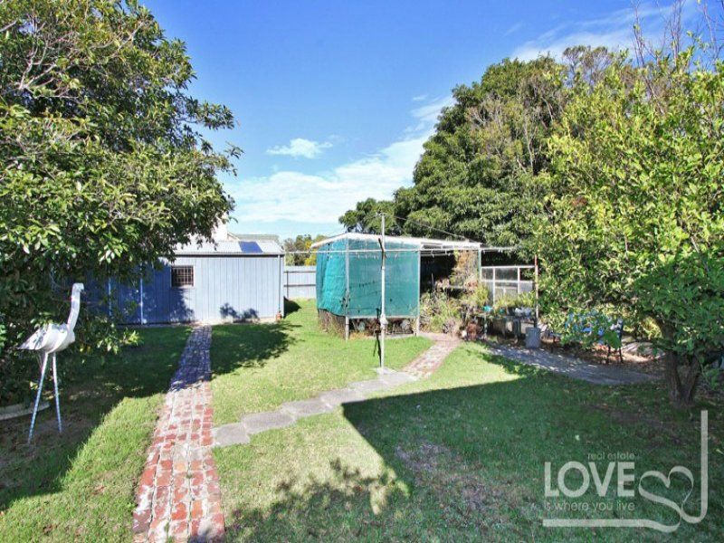 THREE BEDROOM IN GREAT LOCATION