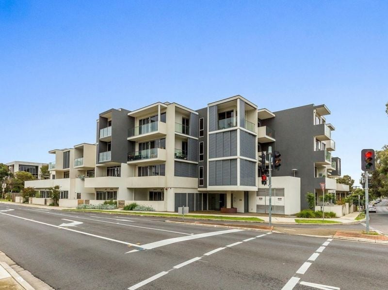 Level 1/10/264 Waterdale Road, Ivanhoe