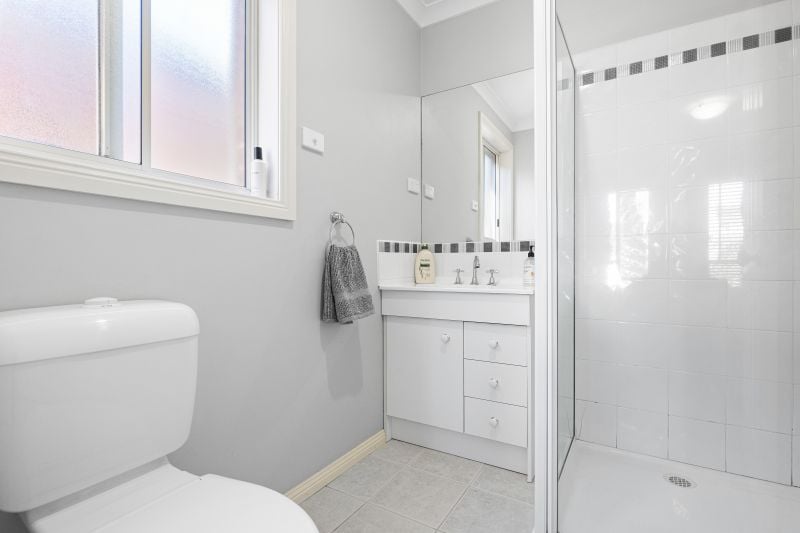 11 Pro Hart Way, Caroline Springs