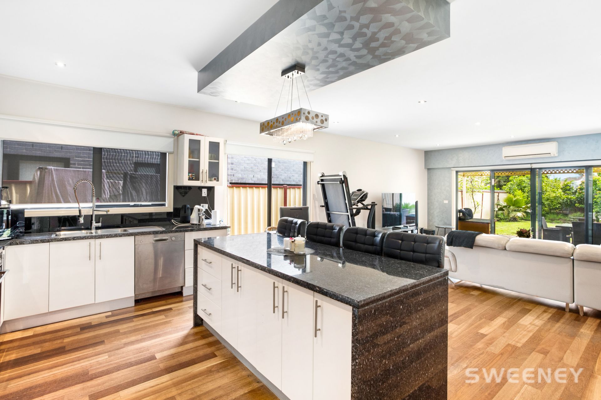 8A The Broadway, Altona North - Thumbnail 6