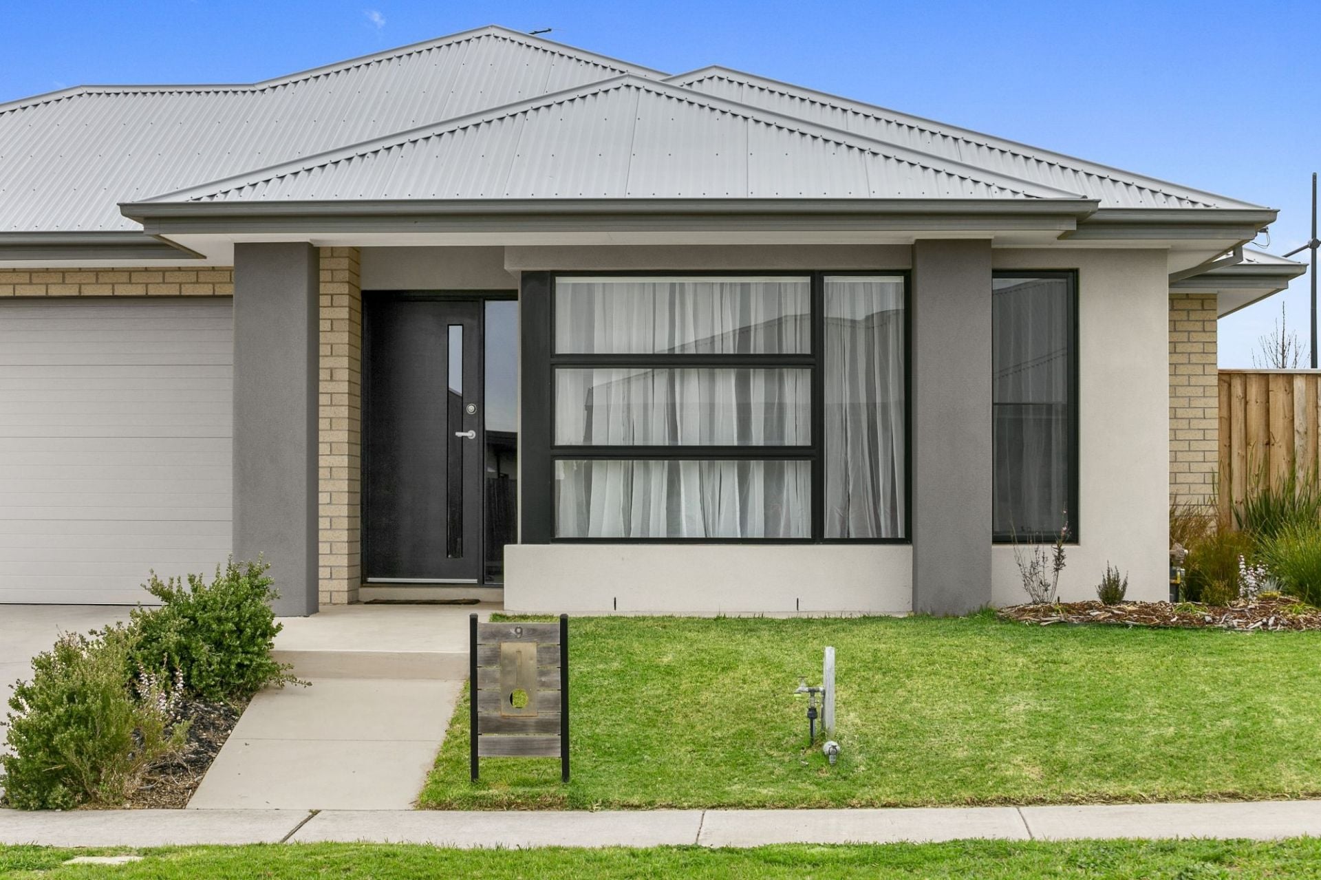 9 La Bella Street Ocean Grove VIC, Ocean Grove - Thumbnail 4