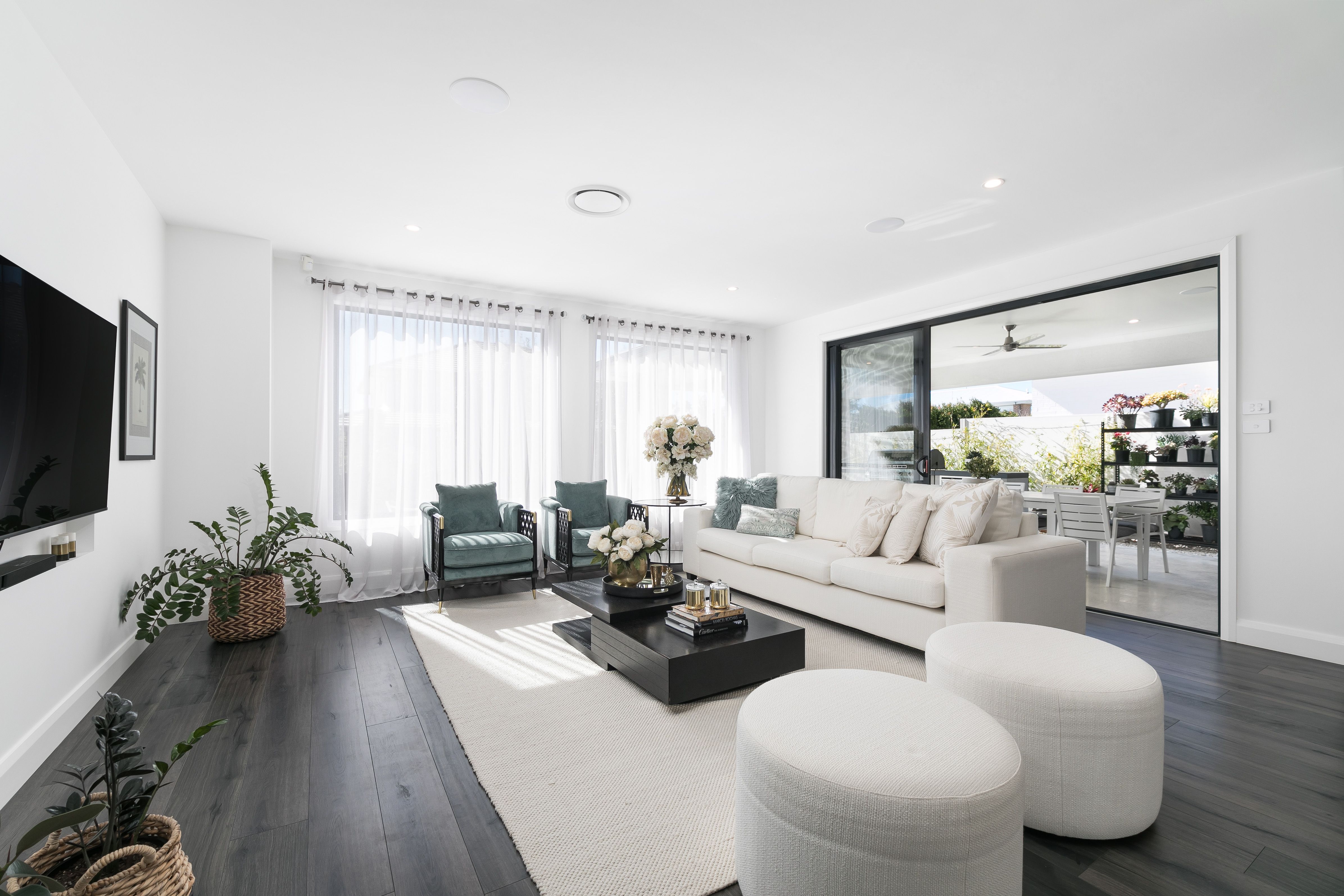 7 Brolga Ave GREENHILLS BEACH 2230