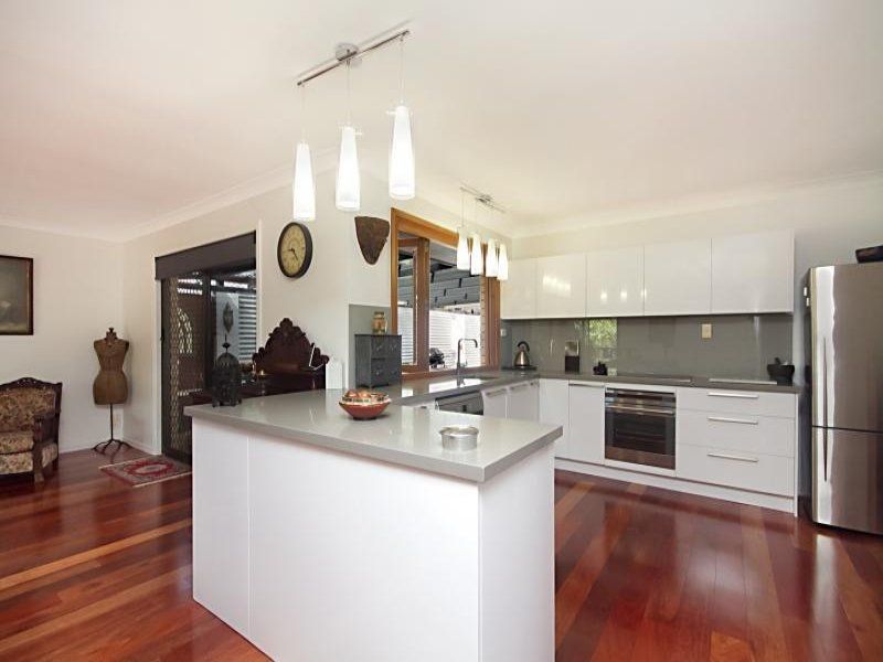 52 Bambaroo Crescent TWEED HEADS NSW, Tweed Heads - Thumbnail 2