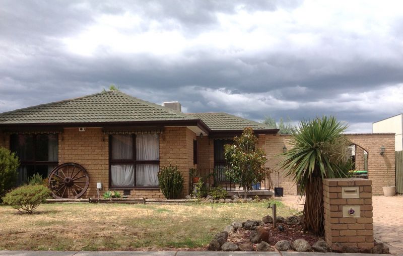 17 Galilee Crescent, Mill Park