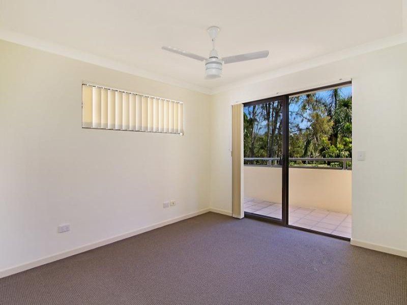 2/37 Dixon Street COOLANGATTA QLD, Coolangatta - Thumbnail 7
