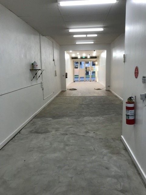 PRIME BAY STREET RETAIL - OWNER WILL CONSIDER ALL OFFERS