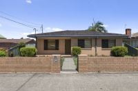 11 Bowra Street URUNGA NSW