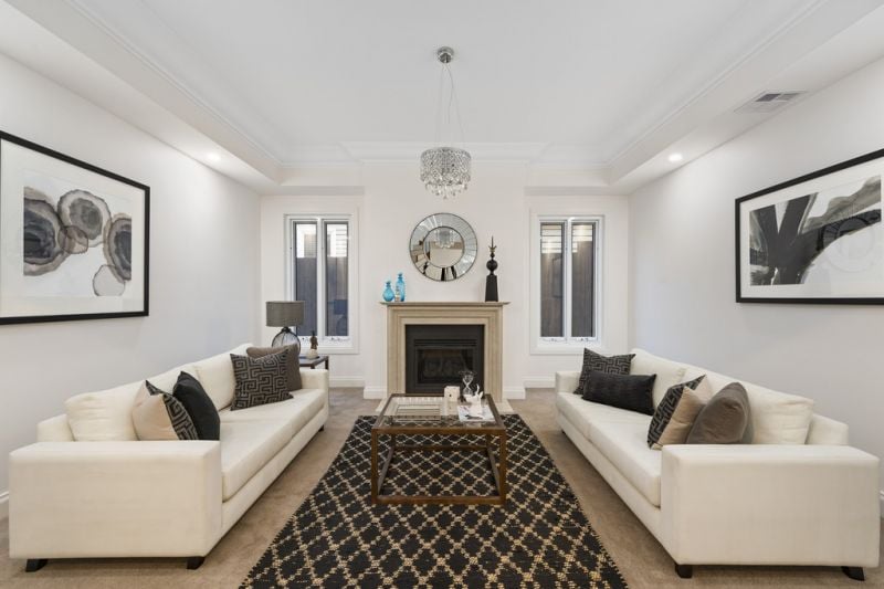 31 Loch Street, Kew - Thumbnail 2