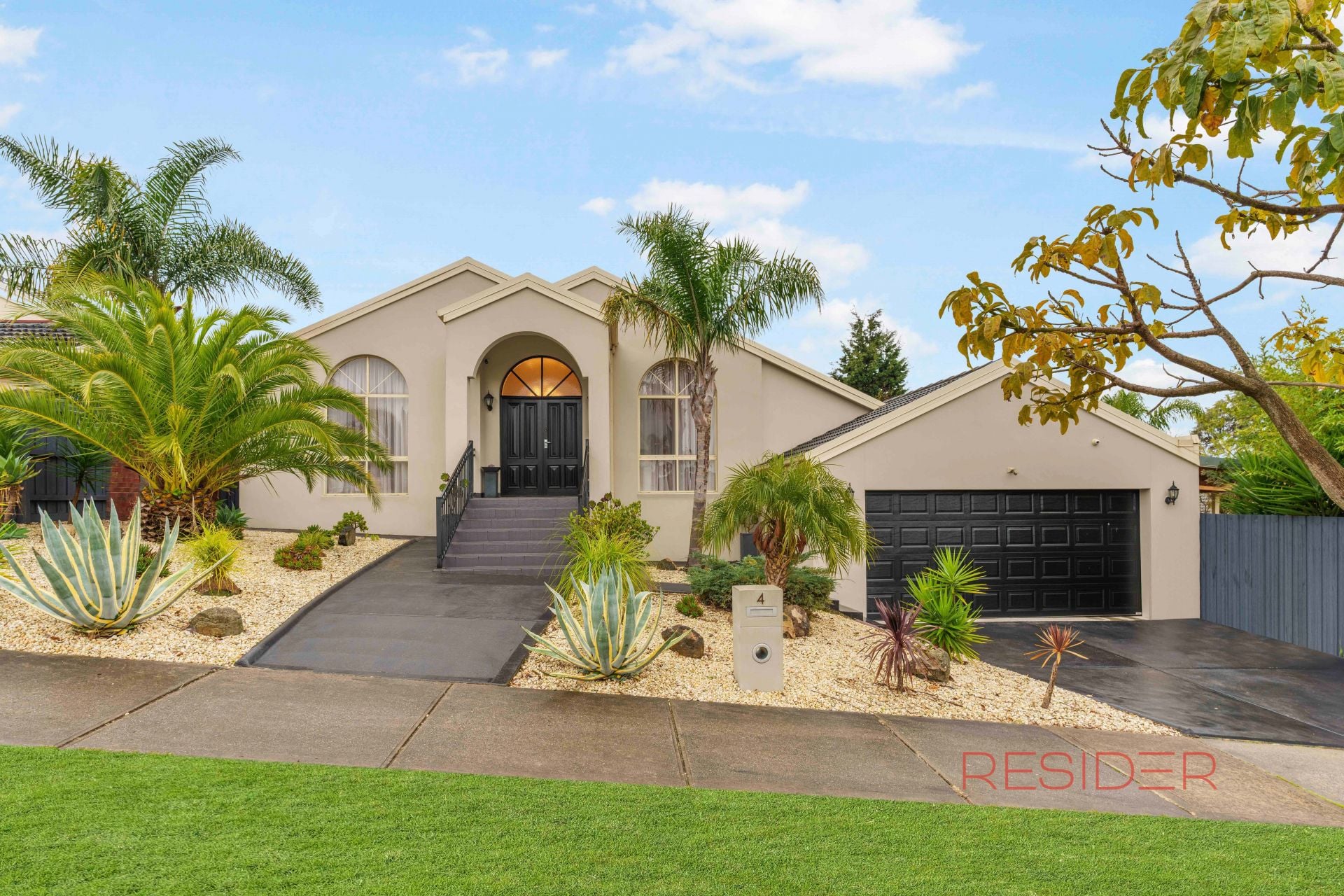 4 Lyons Rise South Morang, South Morang - Thumbnail 3
