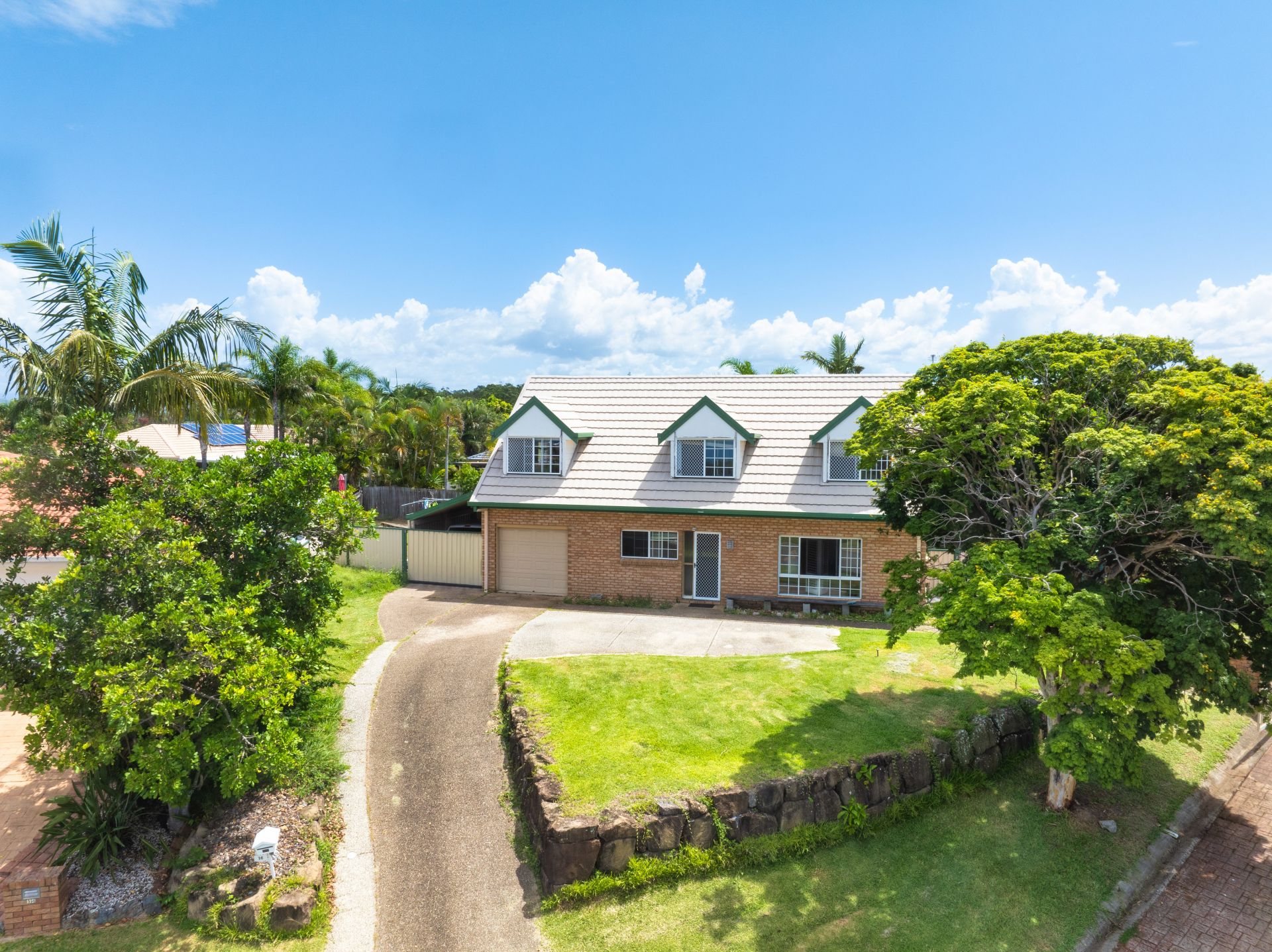 16 Spikes Court, Arundel - Thumbnail 5