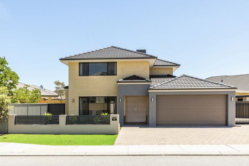 Real Estate For Sale 4 Plunkett Turn Canning Vale , WA
