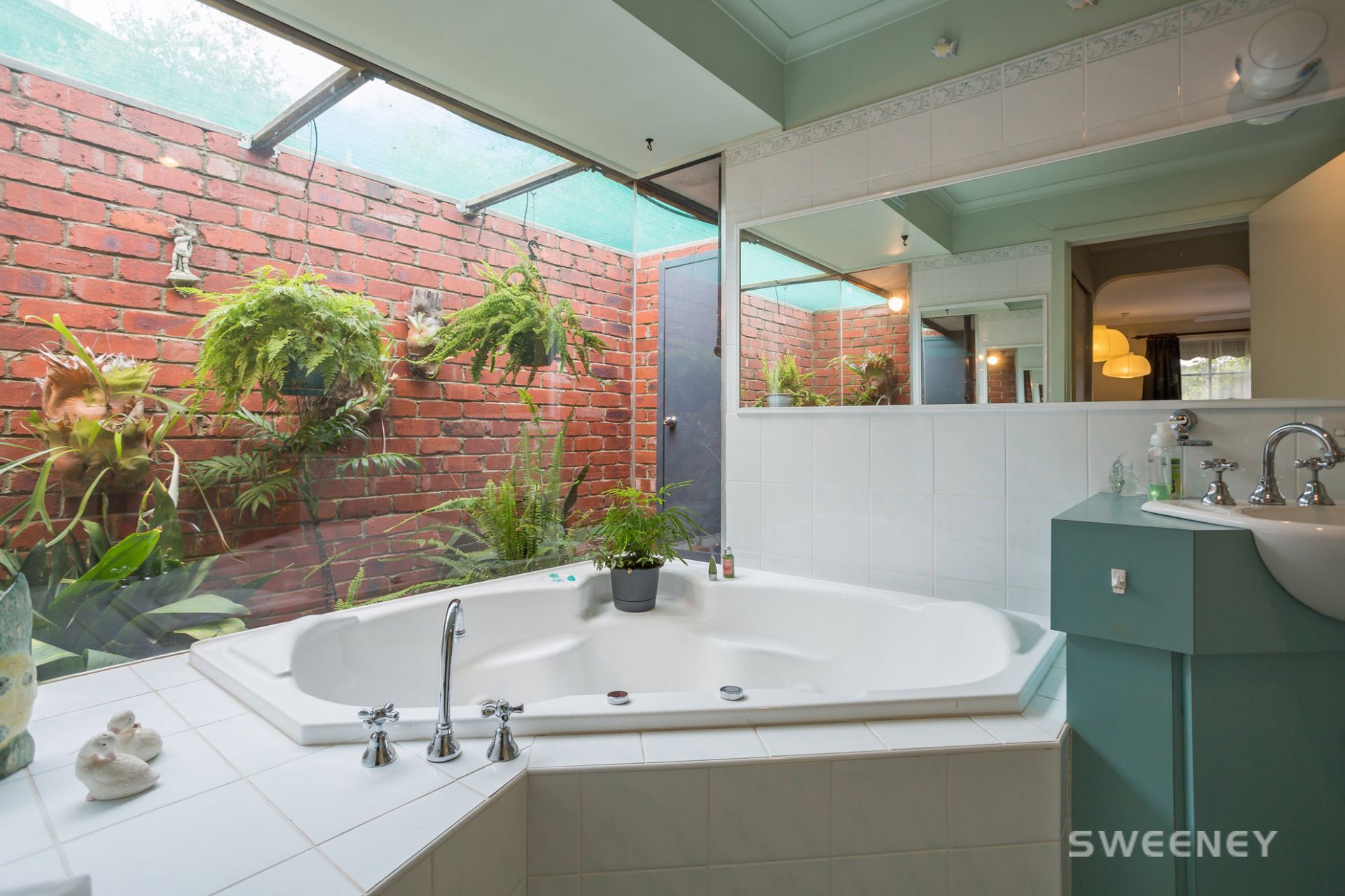 2 Gem Court, Altona Meadows - Thumbnail 8