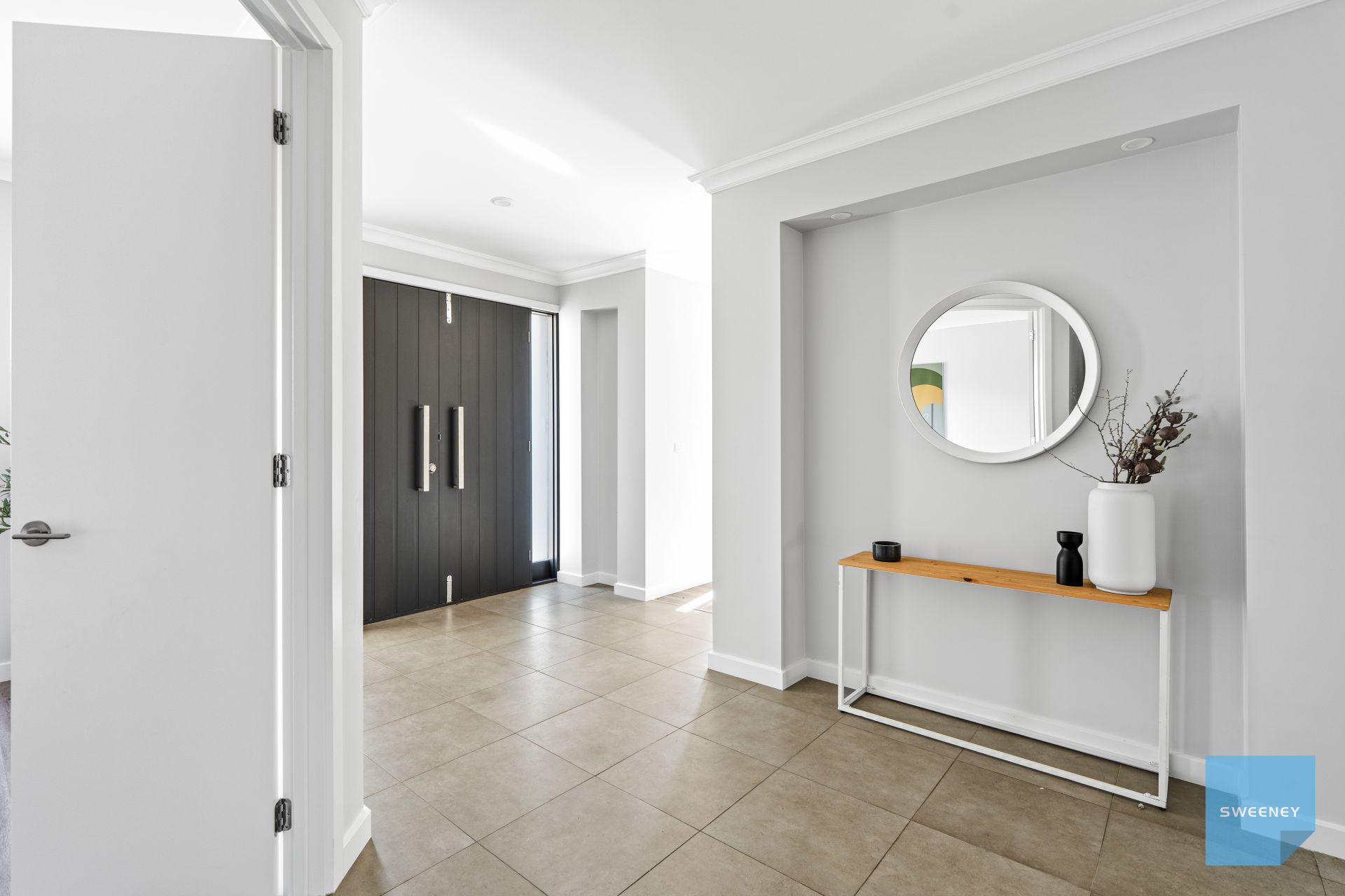 12 Beckett  Crescent, Caroline Springs - Thumbnail 4