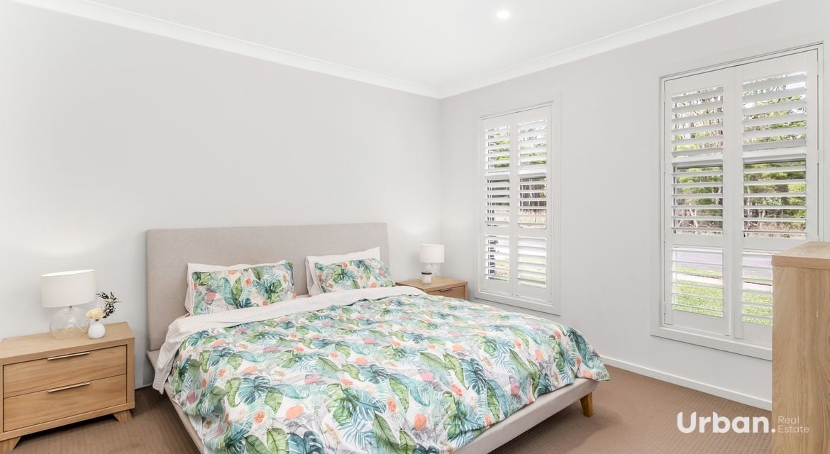 Colebee 47 Sugarloaf Crescent