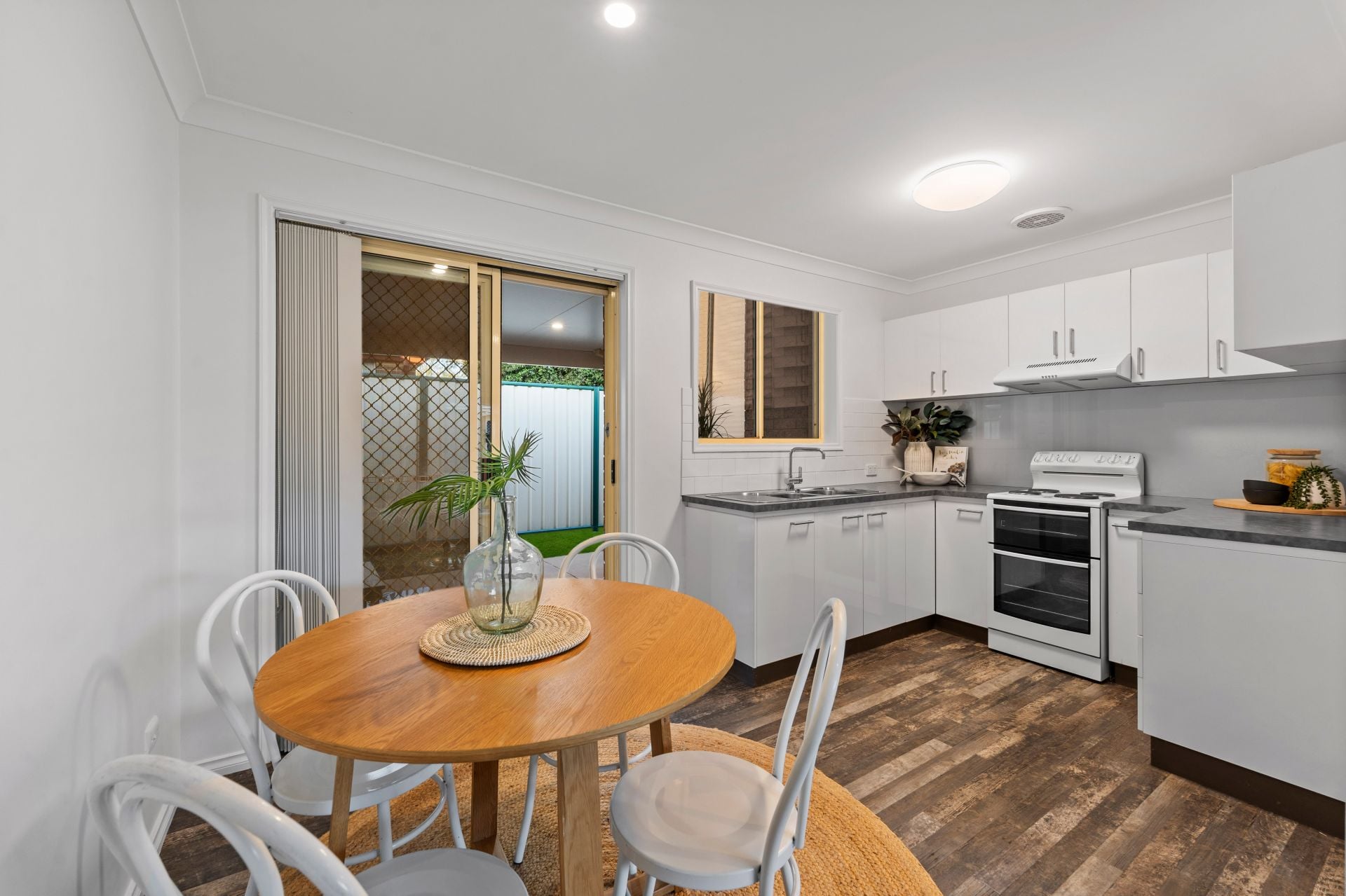 8/8-10 McLachlan Avenue Long Jetty NSW, Long Jetty - Thumbnail 5