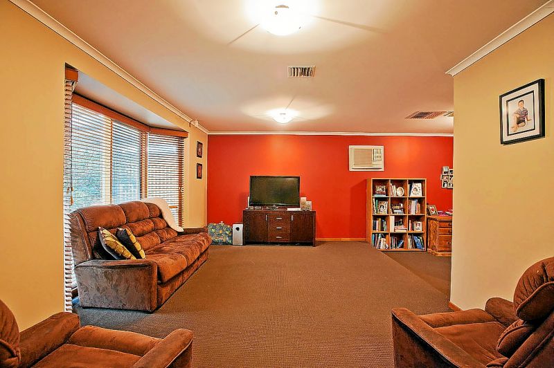 2 Johansen Place, Bacchus Marsh - Thumbnail 7
