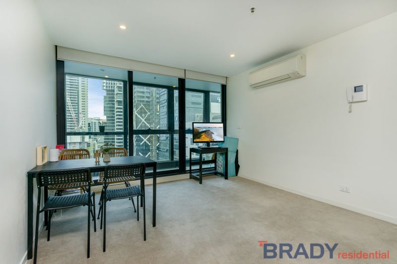 1506/8 Sutherland Street MELBOURNE VIC, Melbourne - Thumbnail 2