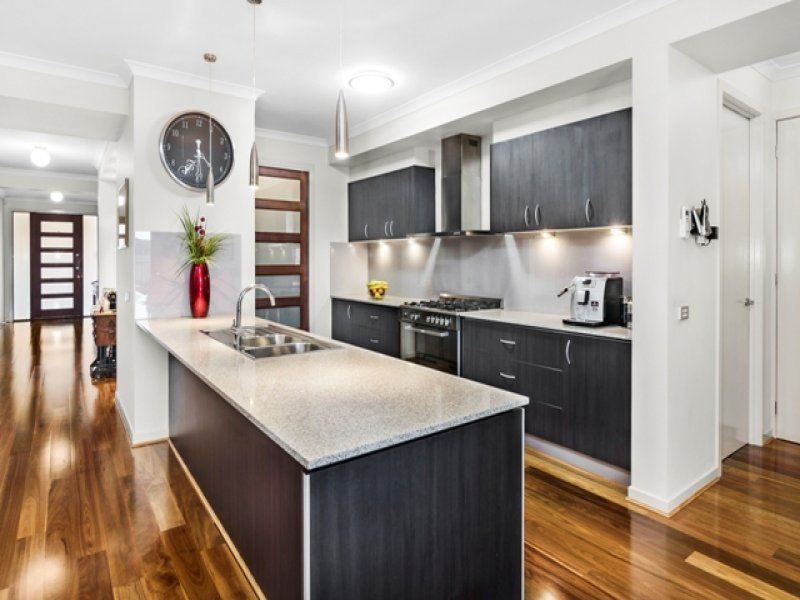 31 Morton Boulevard, Taylors Hill - Thumbnail 4