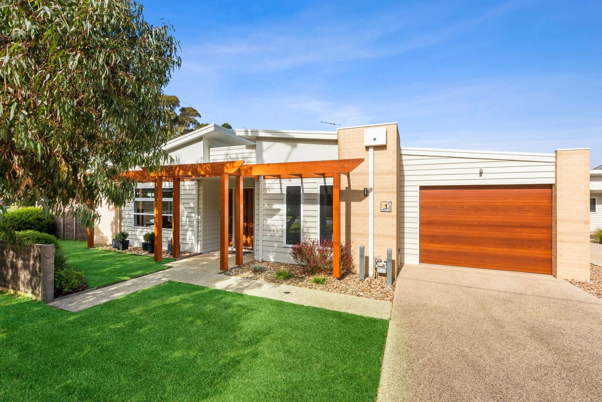 1/1-3 Callistemon Court Ocean Grove VIC, Ocean Grove - Thumbnail 2