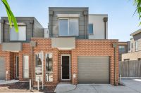 16 Sanctuary Drive, Carrum Downs VIC