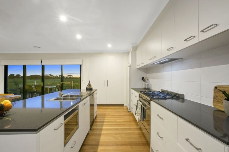 13 Eddystone Court Barwon Heads VIC, Barwon Heads - Thumbnail 7