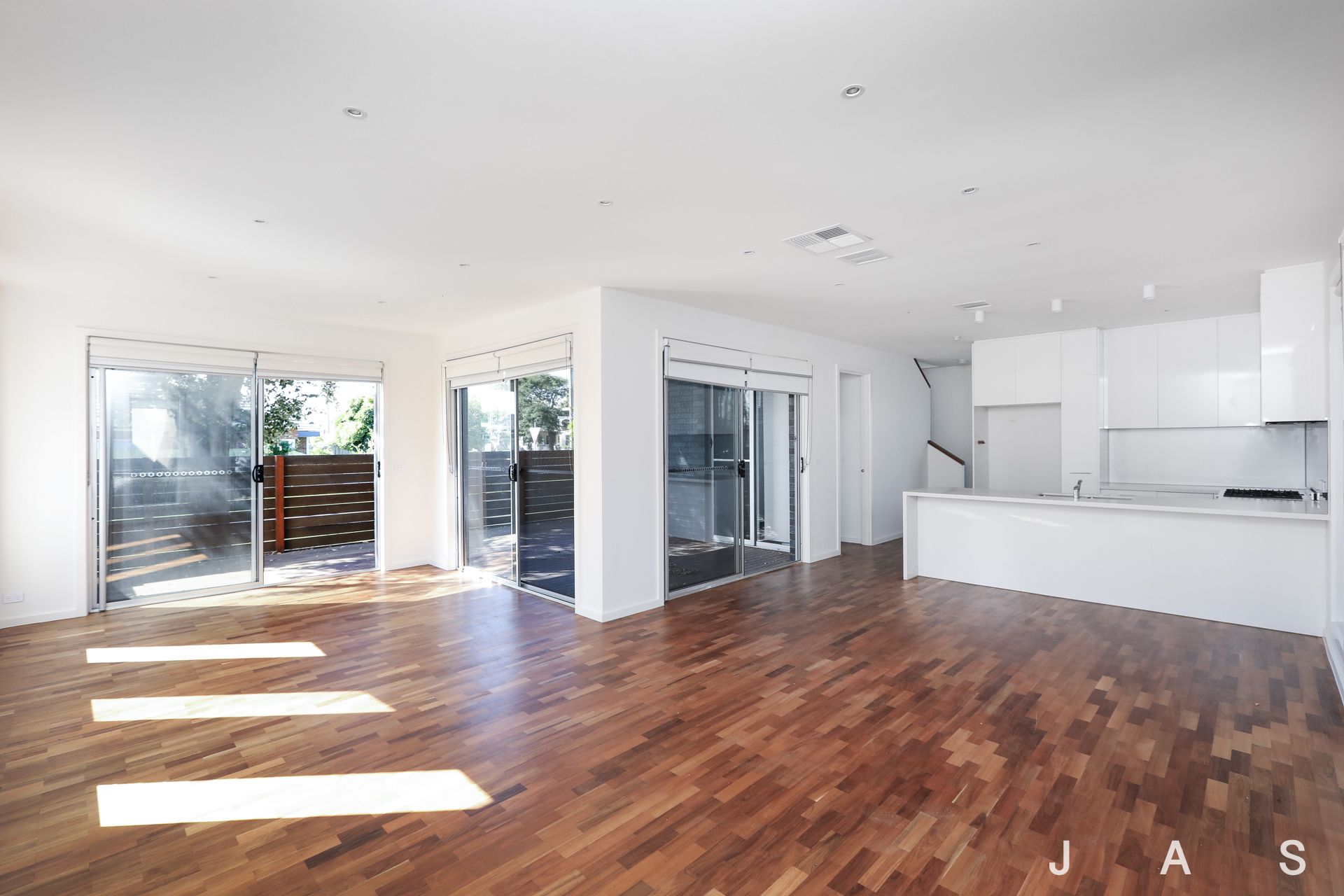 99 Blyth Street Altona VIC, Altona - Thumbnail 5
