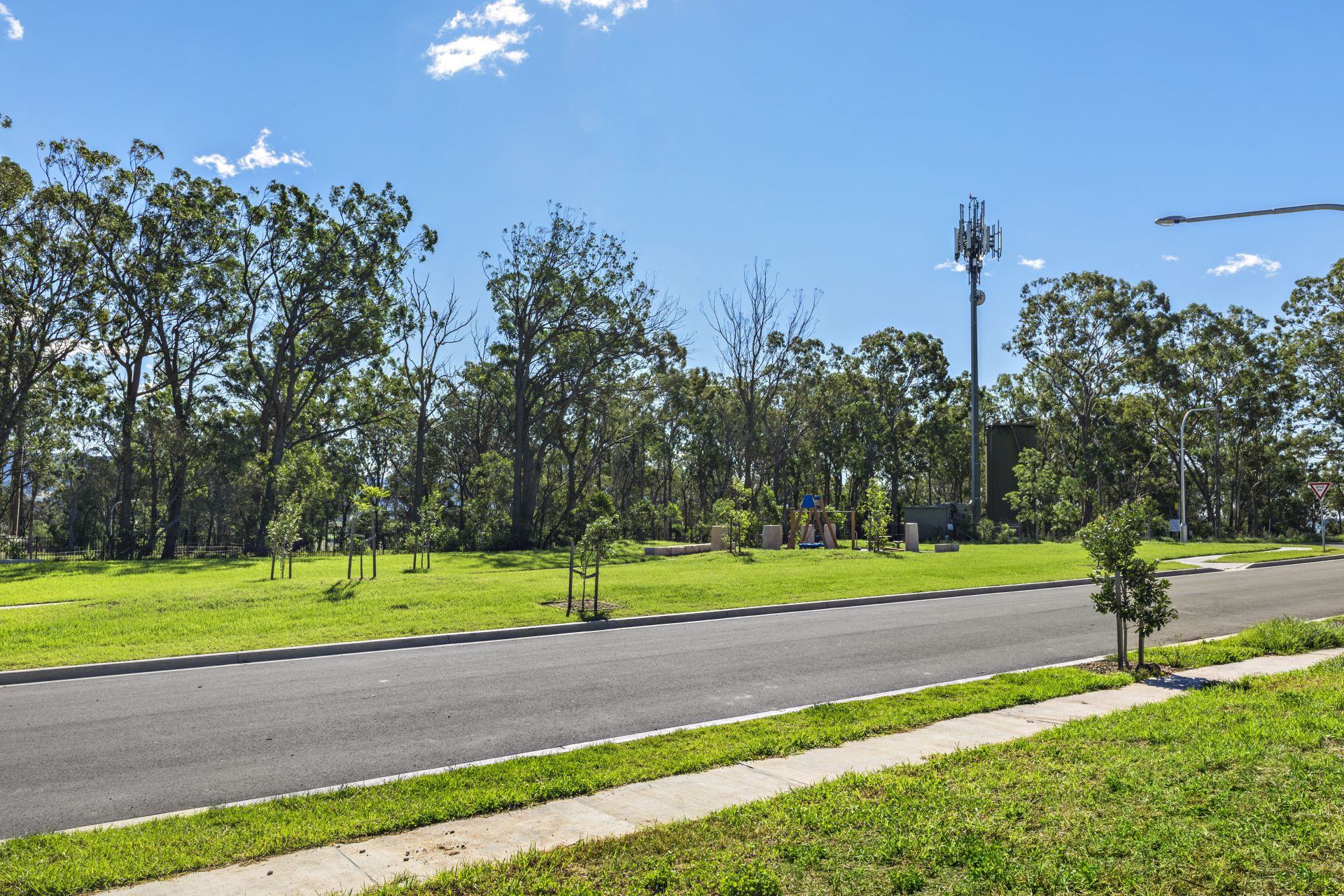 Real Estate For Sale 7 Upland Chase Albion Park , NSW