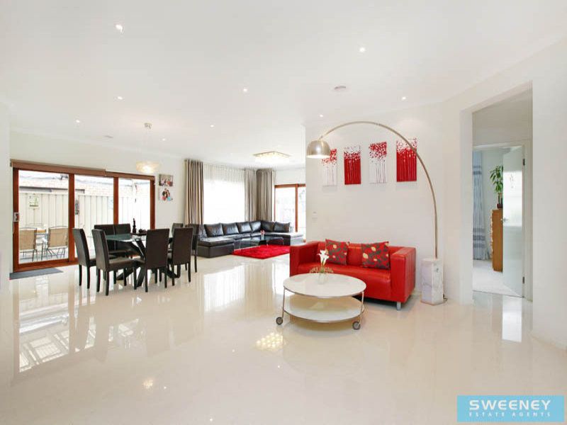 49 Carisbrook Street, Caroline Springs - Thumbnail 5