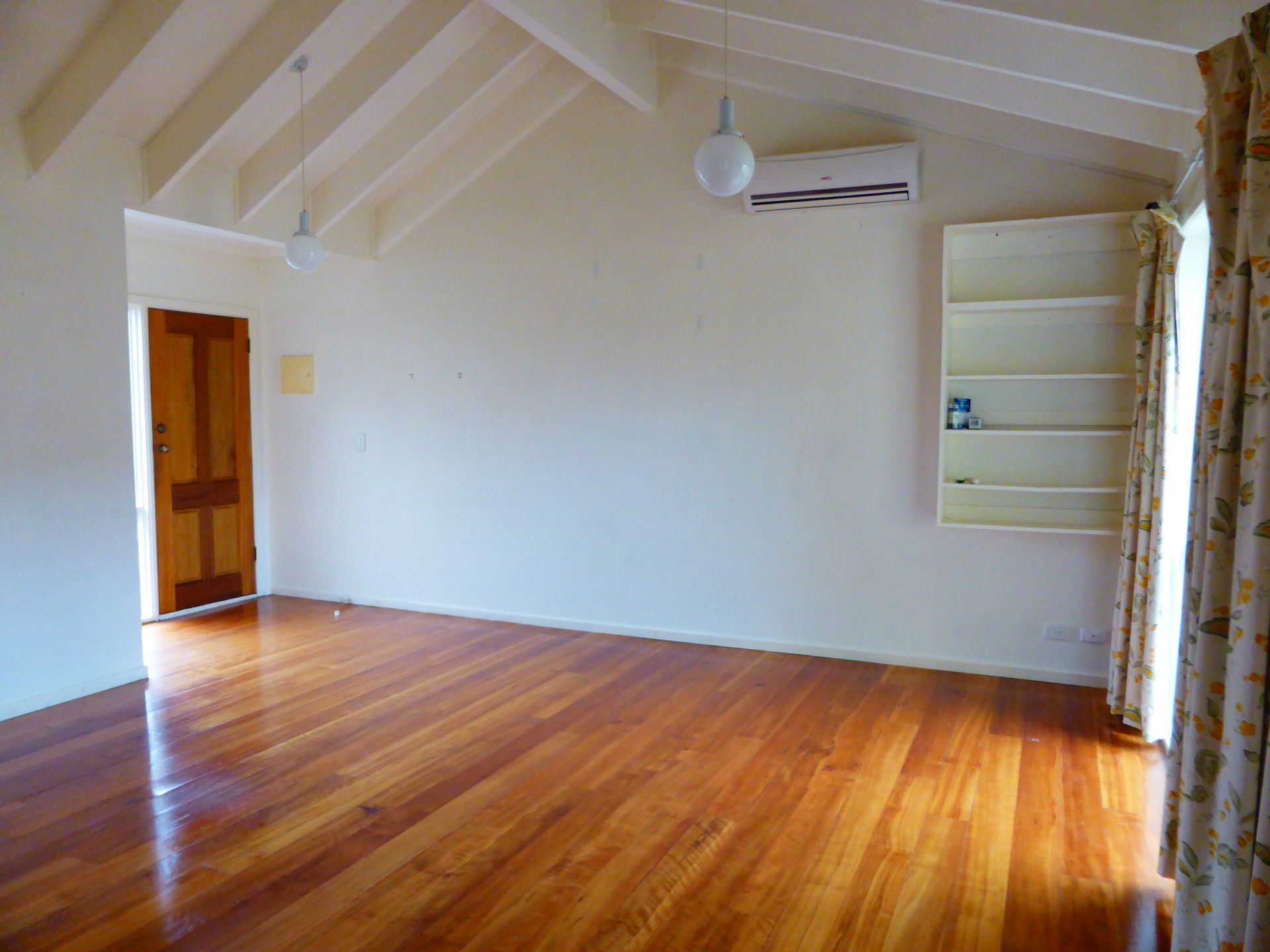 Gorgeous Villa Unit in the Heart of Fairfield