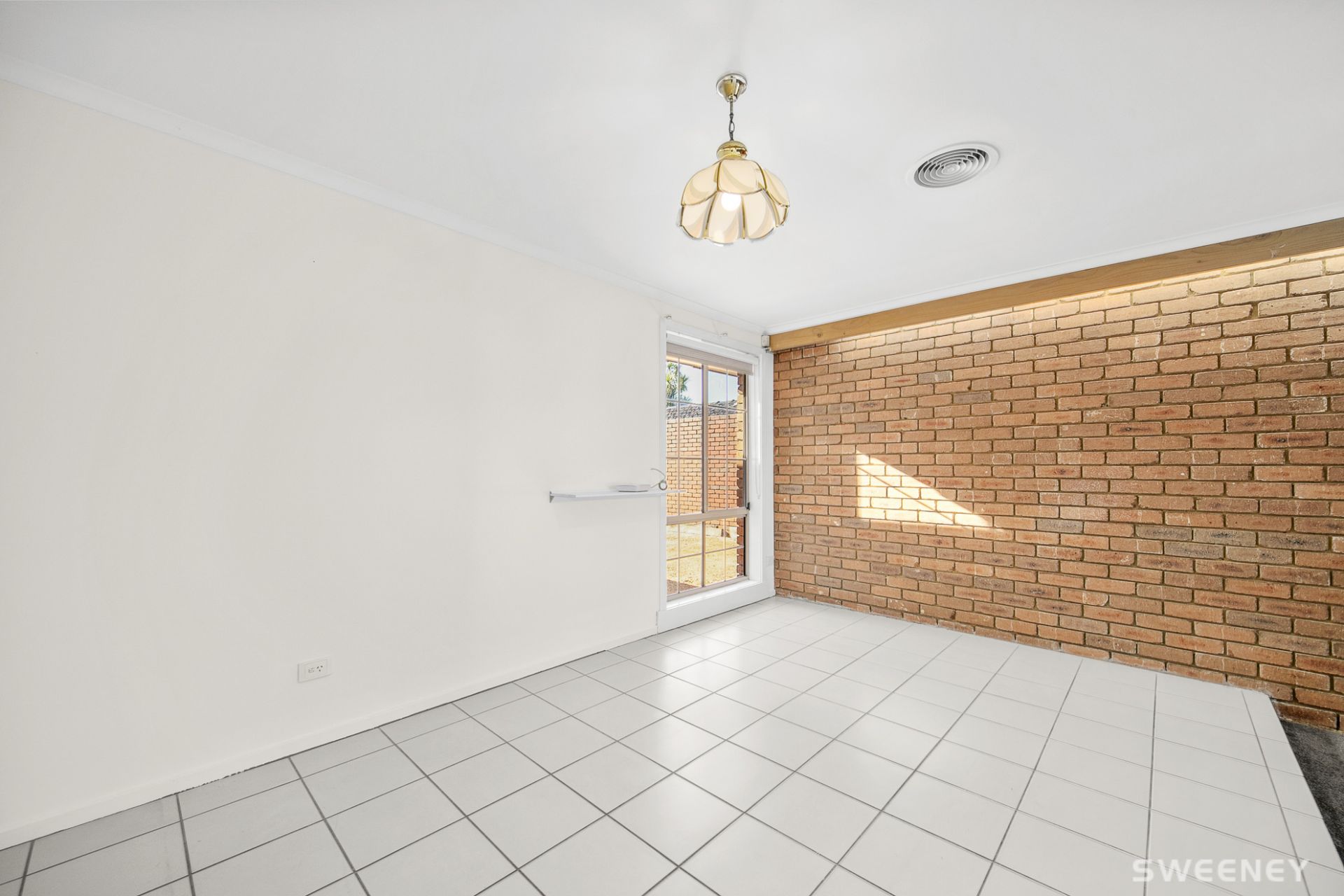 51 Roach Drive, Altona Meadows - Thumbnail 4