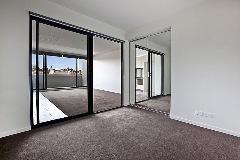 215/1101 Toorak Road, Camberwell - Thumbnail 2